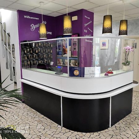 Mantovani Hotel Mariu Rimini Exteriör bild